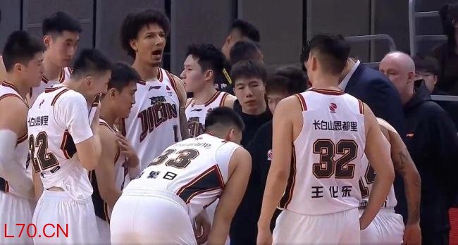 广东vs吉林前瞻：双方需为季后赛排名而战 杜锋能否率残阵捍卫主场 胜负关键之战